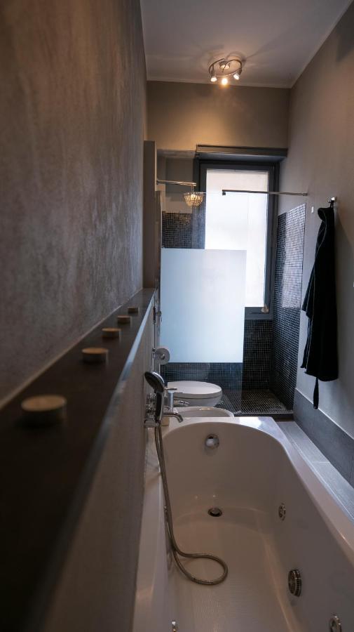 Beautiful Floral Apartment On Navigli Milano Dış mekan fotoğraf